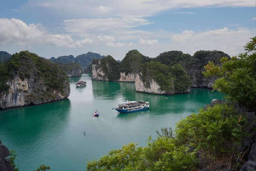 Ha Long Bay: 2-Day Tour with La Pandora Boutique Cruise - Lan Ha Bay on day one: why Ong Cam feels quieter