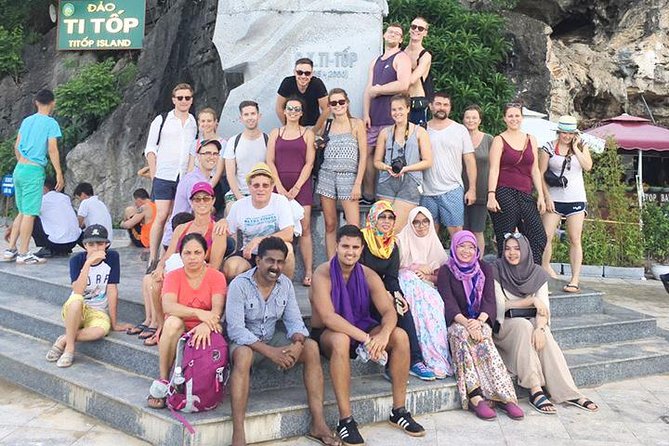 Ha Long Bay 2D1N on a 3-Star Cruise - Meals, drinks, and cabin life: the stuff that makes or breaks day 1 and day 2
