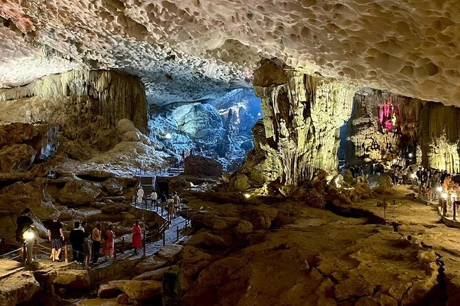 Ha Long Bay Day Cruise From Ha Noi - Luon Cave Lagoon: Kayaking or Bamboo Boat in a Confident, Easy Setting