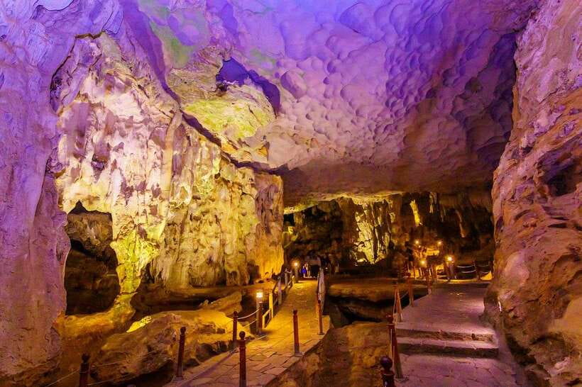 Ha Long Bay Day Trip with Best Price - The guide experience: English help that keeps things smooth