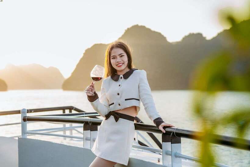 Ha Long Bay Day Trip with Best Price - Titop Island and Titop Peak: the climb for the view