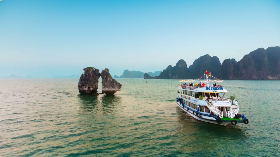 Ha Long Bay Day Trip with Best Price - The sunset party on the upper deck: a fun finish when the boat is still moving
