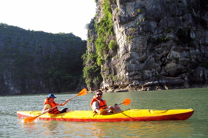 Ha Long Bay & Lan Ha Bay 2D1N on 5-star Cruises - Meals, service, and what the 5-star ship feels like in practice