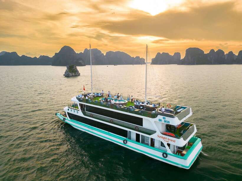Ha Long Bay Luxury Full Day Cruise| Buffet & All Included - Ha Long Bay in One Long Day: What You Really Get