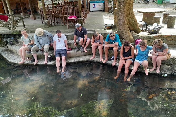 Ha noi: 3D- Halong, Lan ha bay classic cruise, Ninh Binh full day - Hanoi pickup and the trip to Beo Harbour