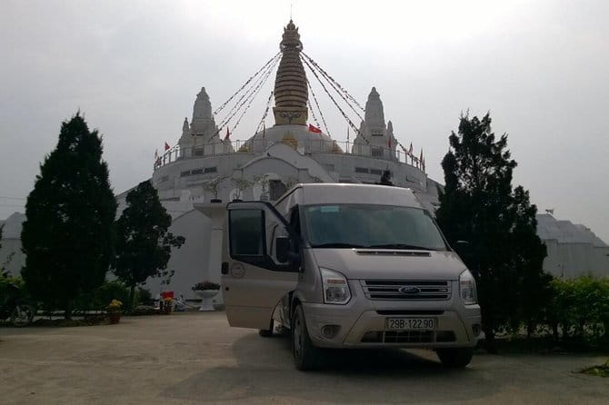 Ha Noi airport Arrival or Departure By Private car transfers - Night Arrivals and the 21:30–6:00 Surcharge