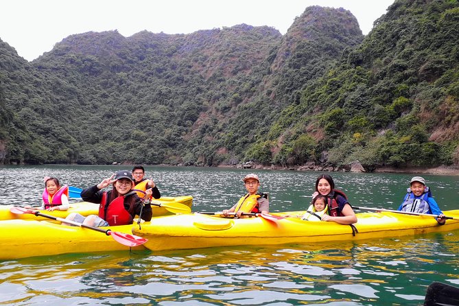 Ha Noi - Cat ba island - Lan Ha Bay - Kayaking 1 Day - Boarding in Lan Ha Bay: Karst Towers and Cai Beo Fishing Village