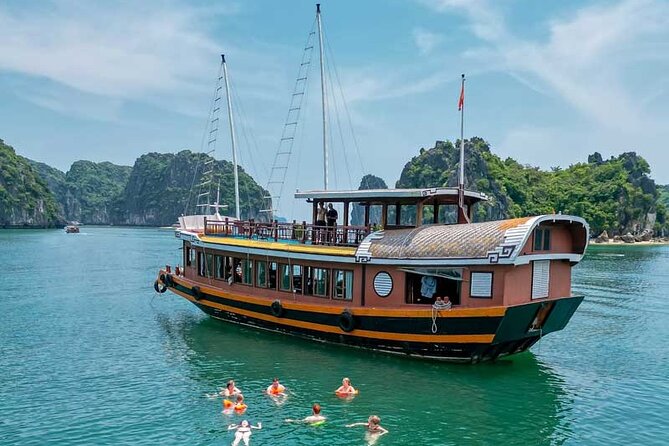 Ha Noi - Cat ba island - Lan Ha Bay - Kayaking 1 Day - The 5:30 Pickup and Ride to Cat Ba (Why the Early Start Matters)