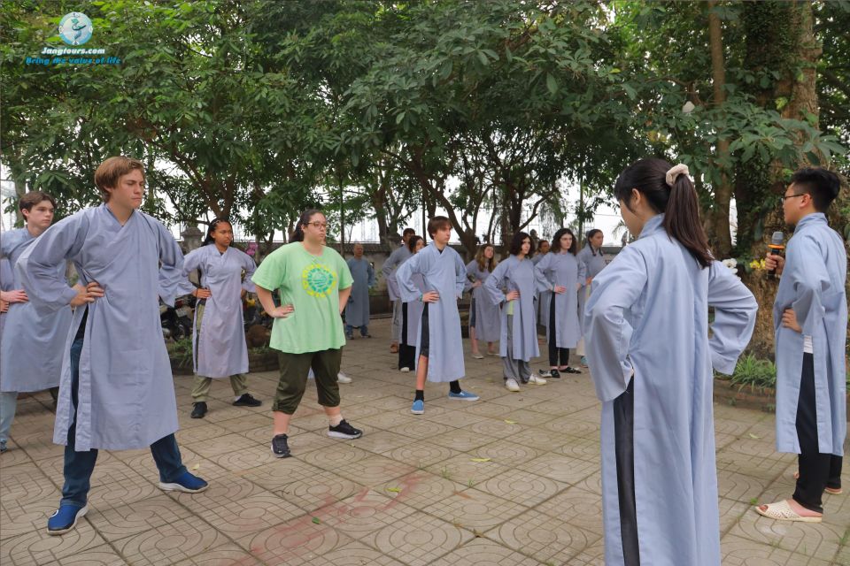 Ha Noi - Half-day Mindfulness meditation retreat - Mindful Talking, Karma Law, and Photo-Based Explanations