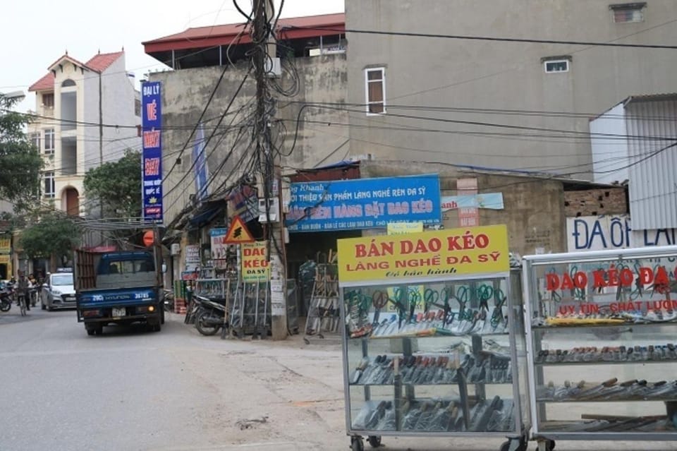 Ha Noi: Traditional Knife Making in Blacksmith Village - Should you book the knife-making class? My honest take