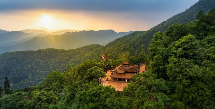 Ha Noi: Yen Tu Mountain - UNESCO Cultural Heritage Day Tour - Hoa Yen Pagoda: a stop where the meaning is the point