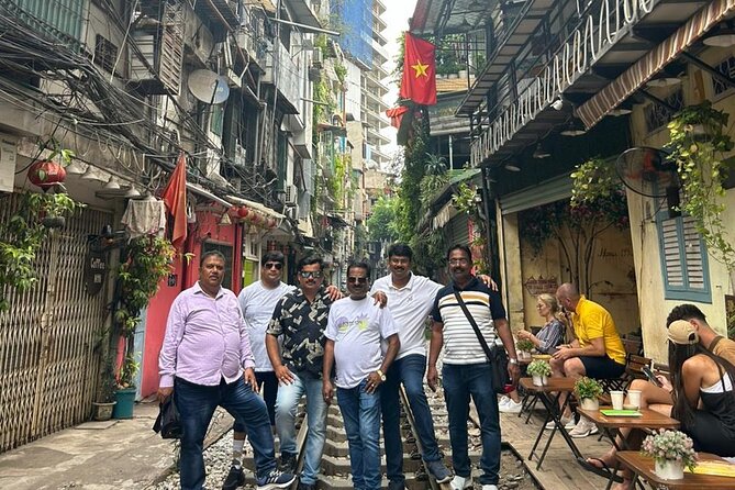 Half-Day Hanoi Highlights and Train Street Experience - A half-day itinerary that actually makes sense