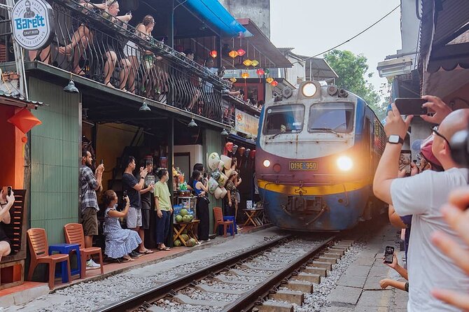 Half-Day Hanoi Highlights and Train Street Experience - St. Joseph’s Cathedral: a quick look at Gothic Revival drama