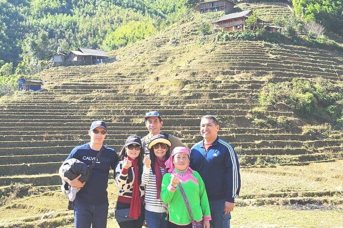 Half-Day Private Muong Hoa Valley Trek and Ethnic Tribes Tour - The Ta Van stretch: terraces, river lunch, and tasting local produce