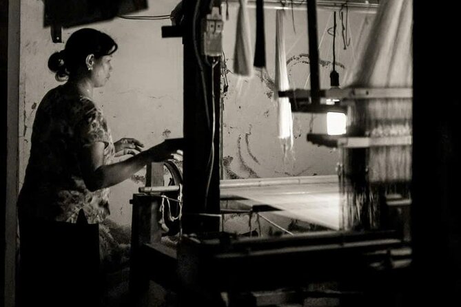 Half Day Tour Van Phuc Silk Village and Train Street Coffee - Should you book Hanoi Travel Bug’s tour?