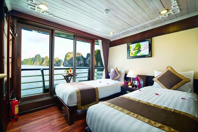 Halong 2D1N with Le Journey/Hera/La Pandora Boutique from Hanoi - Day 1 on the water: Tuan Chau Marina to Halong Bay caves