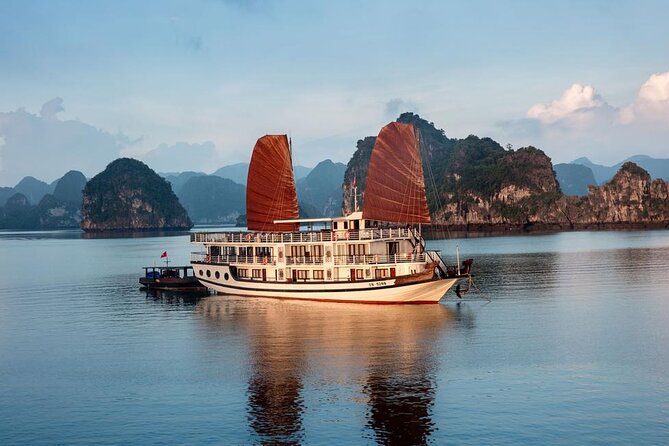 Halong Bay 2 Day Cruise Including Transfer from Hanoi - Titop Island: swim or hike for the big view
