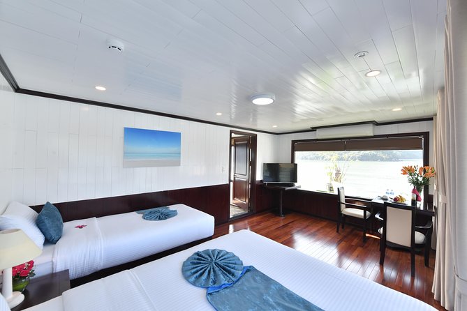 Halong Bay 2 Days 1 Night Included Transfer from Hanoi - Why this 2 Days 1 Night cruise is a smart first taste of Halong Bay