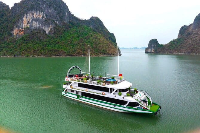 Halong Bay 5-Star Day Cruise, Buffet Lunch, Cave, Kayak, Transfer - Back to Hanoi: When the Day Ends and What to Expect