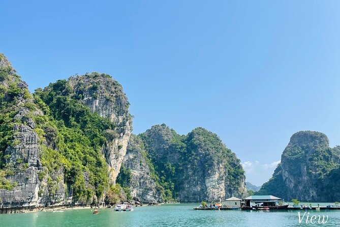 Halong Bay Cruise 3D2N - Kayaking Explorer & Round-trip transfer from Hanoi - Day-by-day breakdown (what the clock feels like)