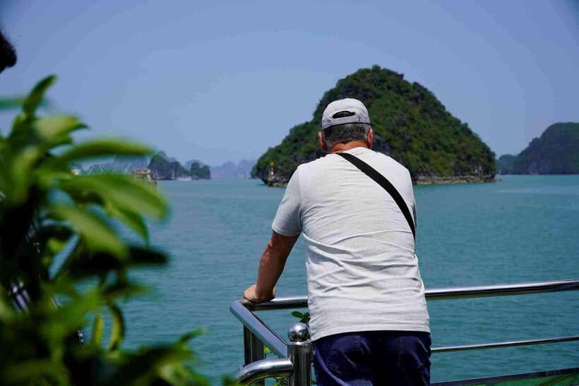 Halong Bay Cruise with Lunch - A 4-hour Halong Bay plan that actually feels doable