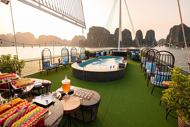 Halong Bay Day Tour With Sunlight Luxury Cruise With Transfer - A 5-star day on Halong Bay for $62: is it good value?