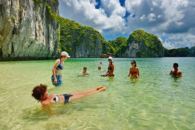 Halong Bay Day Trip 6hour: Buffet Lunch,Limousine bus,small group - Hang Luon Cave: the one with kayaking options