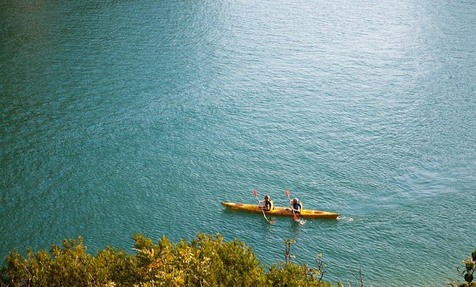 Halong bay Deluxe Cruise 2D/1N: Kayaking, swimming, Titop island & surprise cave - Day 2 in Halong: Pearl Farm, Kayaking by Your Own Paddle Rhythm, Then Back to Hanoi