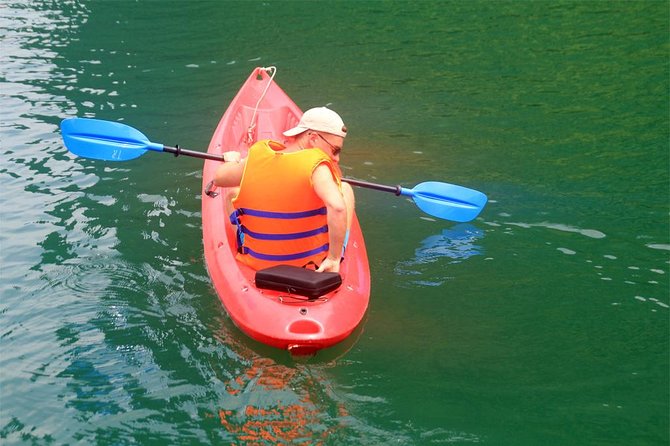Halong bay Deluxe Cruise 2D/1N: Kayaking, swimming, Titop island & surprise cave - Included Value: What You Actually Get for $170