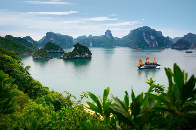 Halong Bay Luxury Cruise one day Tours - Sung Sot Cave: The Entrance Fee Stop You’ll Want to Get Right