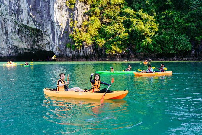 Halong bay Luxury Cruise Trip: Titop Island, Amazing Cave & Kayak - Hang Luon Cave + kayaking: the calmer side of Ha Long Bay