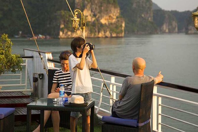 Halong Bay Tours 2 Days 1 Night on 5 Star Cruise (BEST CHOICE) - Day 1: Settling Into Ha Long Bay With Surprise Cave and Island Time