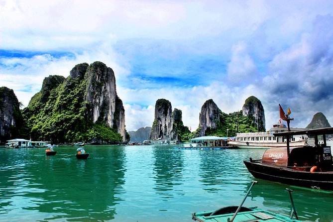 Halong day tour 4 hours Cruise from Hanoi city - Halong Bay cruise time: how the day stays focused