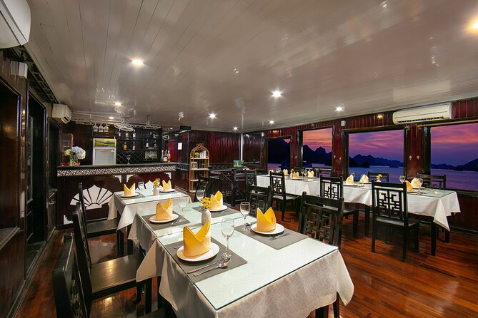 Halong Fantasea Cruises - 3 Days 2 Nights Tour From Hanoi - Entering the Route on Day 1: Old Quarter to Tuan Chau, Then Caves and Viewpoints