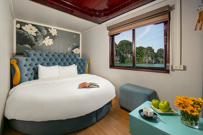 Halong Fantasea Cruises - 3 Days 2 Nights Tour From Hanoi - Food, Service, and the On-Board Rhythm