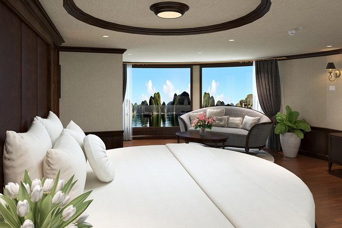 Halong Luxury Cruise 2D/1N: Kayaking, Swimming, Titop island, meals, best prices - Day 2: grotto visit, lunch onboard, and an easy landing back in Hanoi