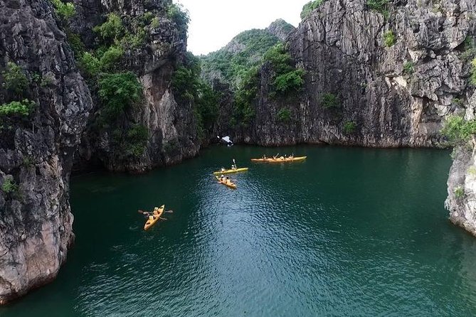 Halong Luxury Cruise Full Day Tour from Hanoi: All Inclusive - Crowds, Timing, and Why the Day Can Feel Longer Than You Expect