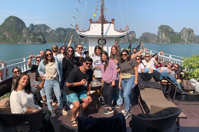 Halong Royal Palace Cruise 2 days - Two days in Ha Long Bay, with a schedule that makes sense