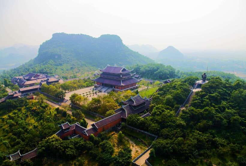 Hanoi: 2-Day Ha Long Bay Cruise, Tam Coc, Mua Caves, Hoa Lu - The big idea: karsts, caves, and that two-day pace
