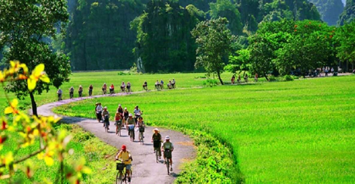 Hanoi: 2-Day Tour to Ninh Binh & Halong Bay With Transfer - Day 1: Bai Dinh Temples, Trang An Boat Route, and Mua Cave Steps