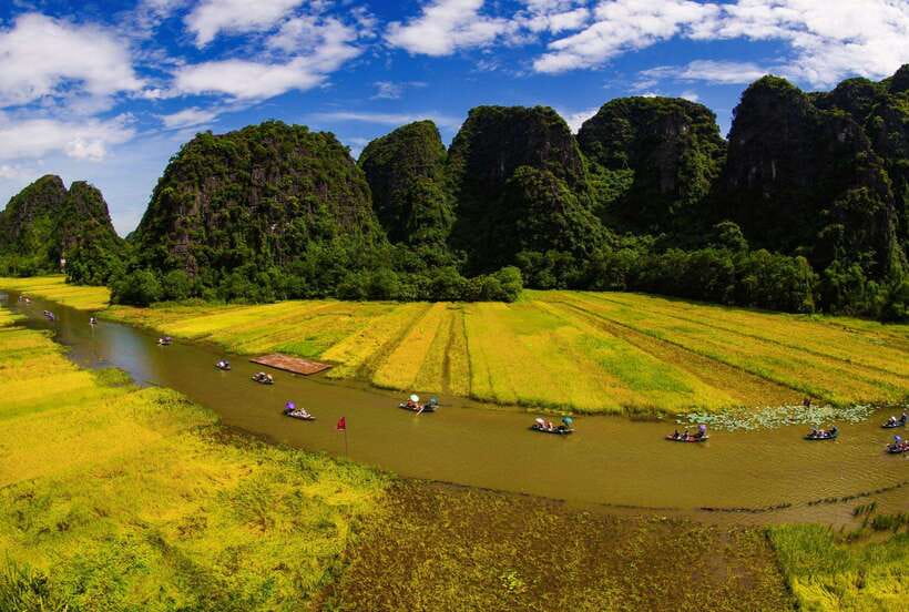 Hanoi: 2-Day Trang An, Tam Coc, Mua Caves, Hoa Lu, Bai Dinh - Hanoi pickup timing: leaving the Old Quarter without losing your day