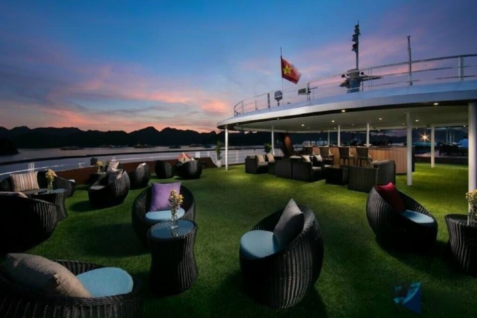 Hanoi: 3-Day Ha Long/Lan Ha Bay Cruise with Private Balcony - Day 2: Tai Chi sunrise, then Viet Hai Village cycling