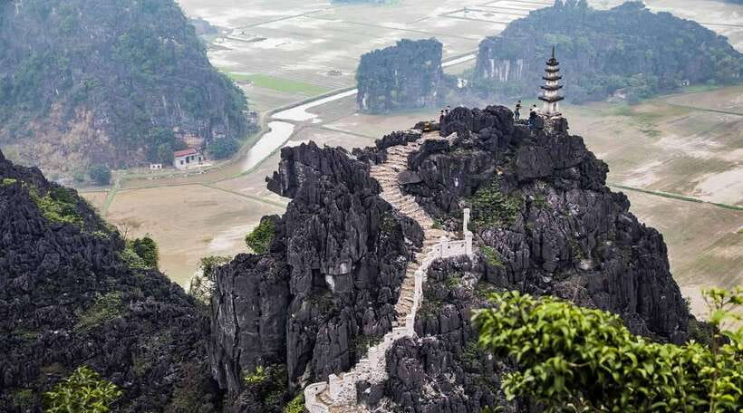 Hanoi: 3-Day Ninh Binh, Ha Long, & Lan Ha Bay Luxury Cruise - Day 3: Tai Chi on the deck, Lan Ha Bay kayaking, swimming, then speedboat back to Hanoi