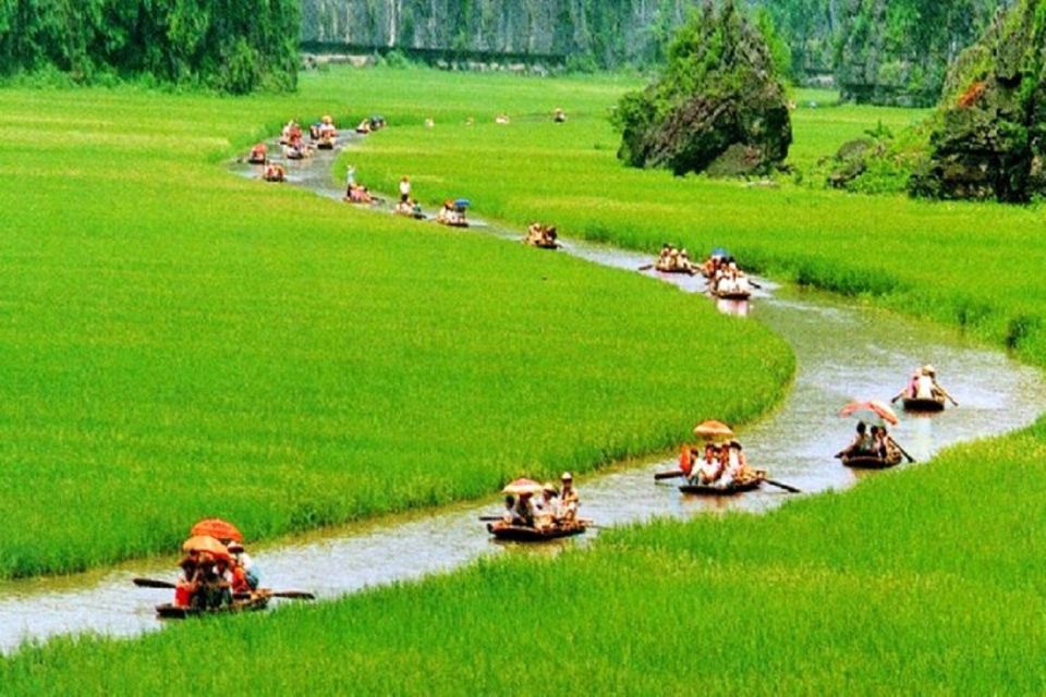 Hanoi: 3-Day Ninh Binh to Bai Tu Long Bay Tour and Cruise - Day 3 Tai Chi and Thien Canh Son cave: the calm before returning to Hanoi