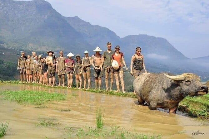 Hanoi: 3-Day Sapa Trek Secret Trails, Waterfall, Stay in Villages - Trekking reality check: what to wear and how to avoid sore-day mistakes