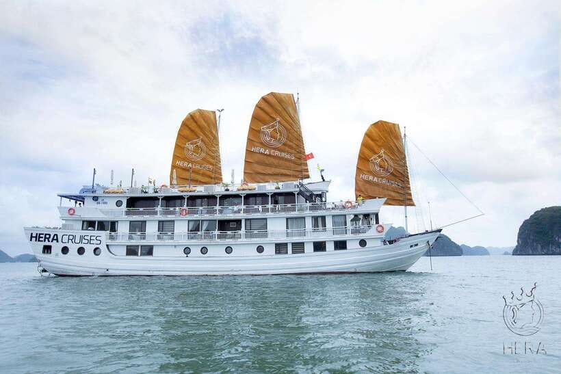 Hanoi: 3D2N Ha Long, Lan Ha Bay by Hera Grand Luxury Cruise - Getting from Hanoi to Tuan Chau: the first handoff