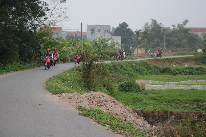 Hanoi Back Street Vespa Tours: Full Day Vespa Tours - Dường Tau (Train Street): 150 years of tracks and close-quarters life