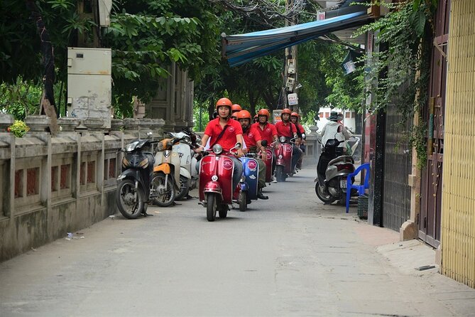 Hanoi Back Streets Vespa Tours: Hanoi Vintage Vespa Tours City - West Lake and Red River Farms: Seeing Hanoi Beyond the Old Quarter
