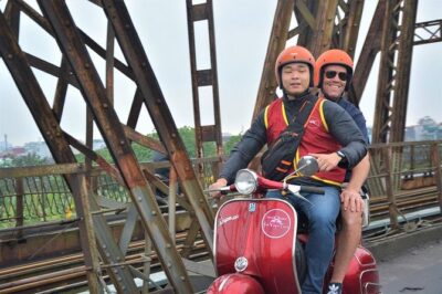 Hanoi By Vespa Tours: HISTORY + CULTURE + SIGHT + FUN 2,5 Hours - Start at the Hanoi Opera House Area: Meeting Point Energy