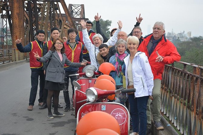 Hanoi By Vespa Tours: HISTORY + CULTURE + SIGHT + FUN 2,5 Hours - Passing the Big Landmarks Without Turning the Trip Into a Museum Marathon